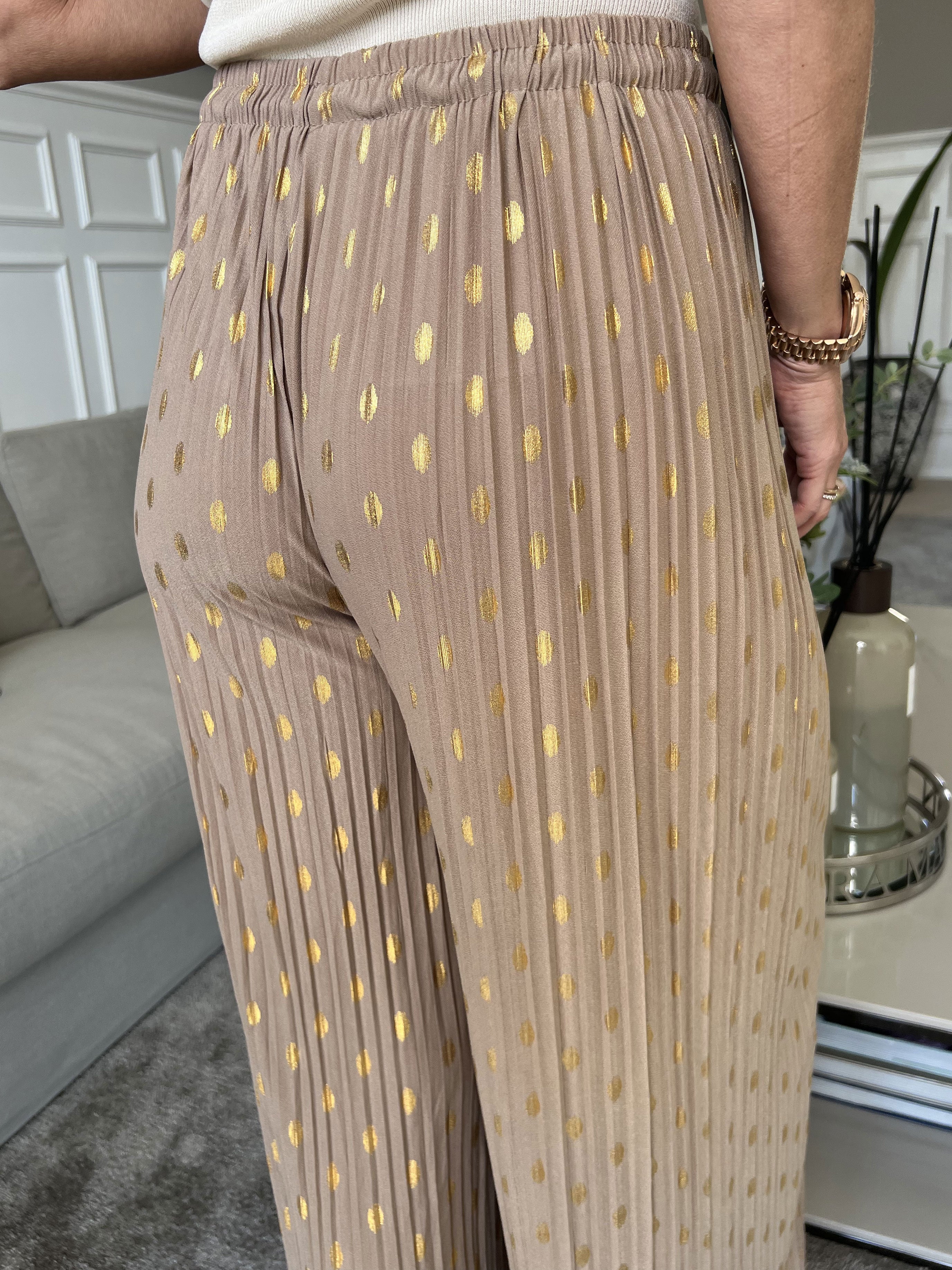 Aleta - Plisserede løse bukser med prikker